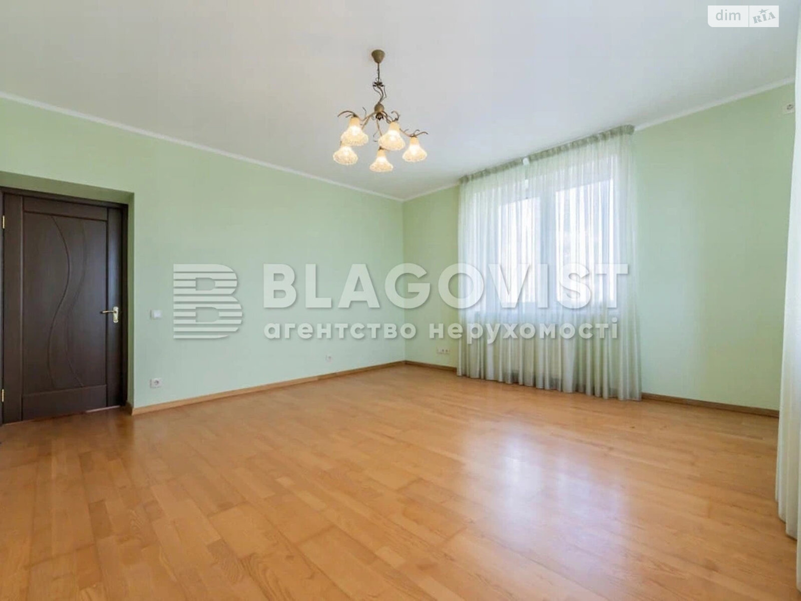 Продажа трехкомнатной квартиры в Киеве, на ул. Волынская 9А, район Первомайский Массив фото 1 Продажа трехкомнатной квартиры в Киеве, на ул. Волынская 9А, район Первомайский Массив фото 1