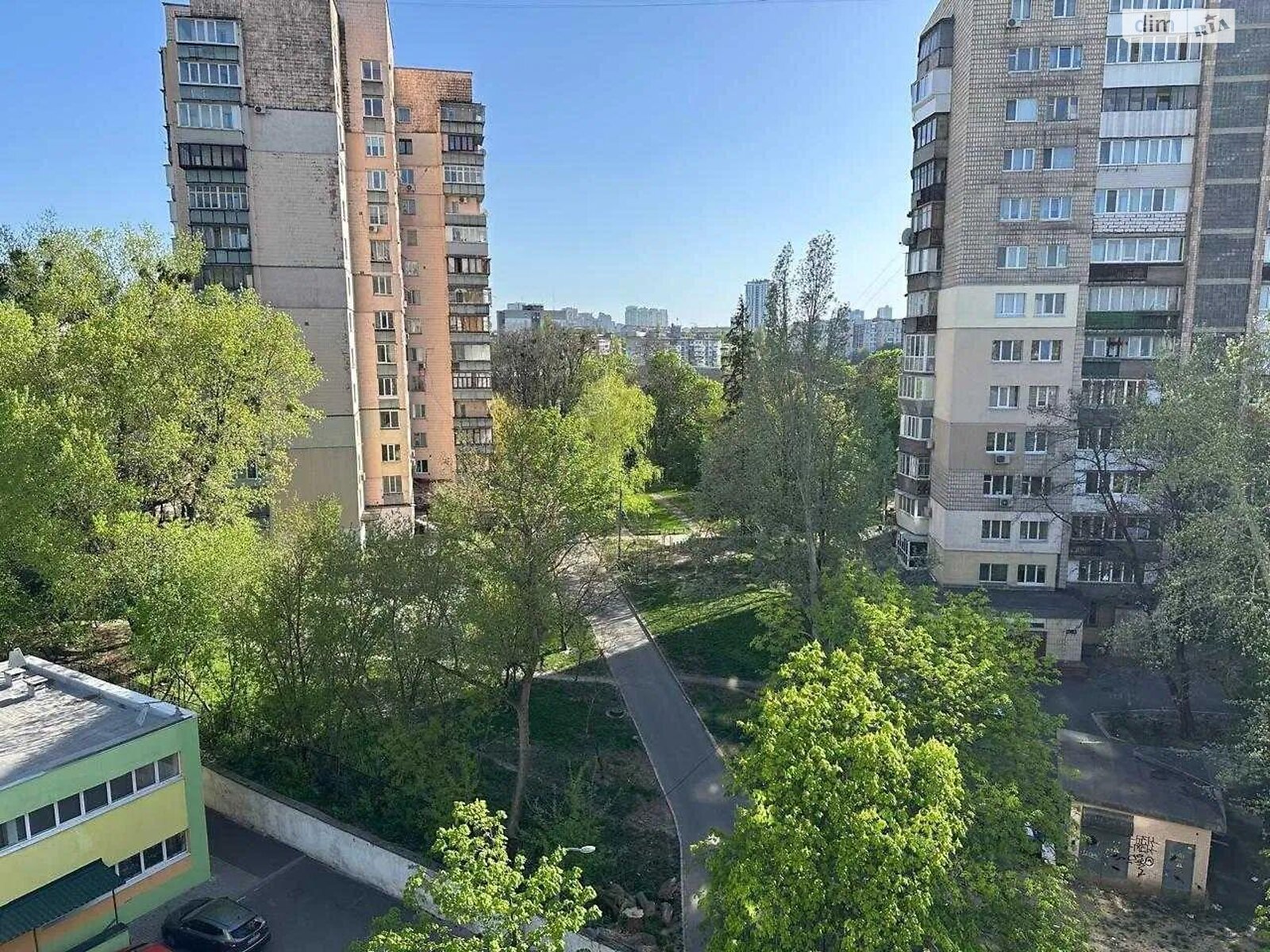 Продаж двокімнатної квартири в Києві, на вул. Карела Чапека 13, район Першотравневий Масив фото 1 Продаж двокімнатної квартири в Києві, на вул. Карела Чапека 13, район Першотравневий Масив фото 1
