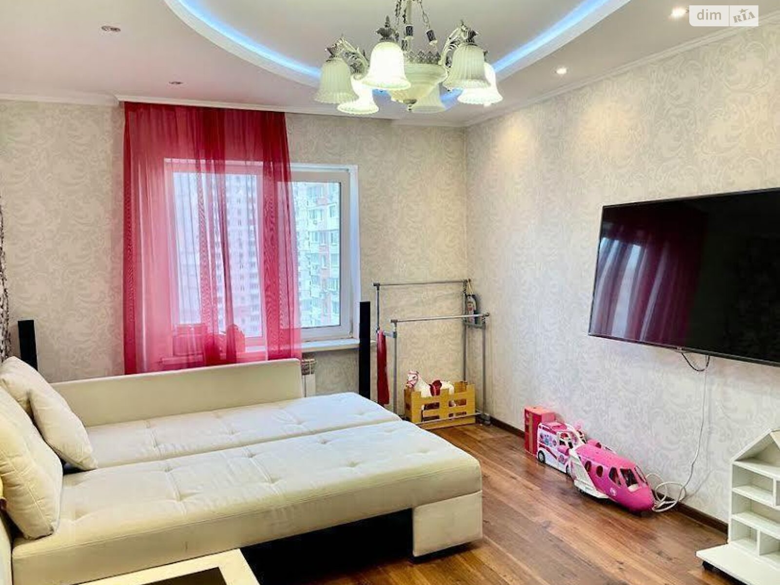 Продаж трикімнатної квартири в Києві, на просп. Петра Григоренка 1А, фото 1 Продаж трикімнатної квартири в Києві, на просп. Петра Григоренка 1А, фото 1