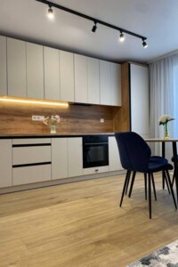 Продаж двокімнатної квартири в Києві, на вул. 1-а Озерна 22, район Пирогів фото 2