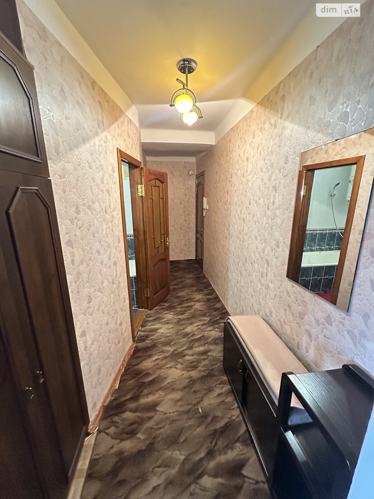 Продажа двухкомнатной квартиры в Киеве, на ул. Пироговский шлях 44, фото 1 Продажа двухкомнатной квартиры в Киеве, на ул. Пироговский шлях 44, фото 1