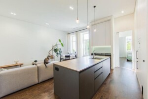 Продажа двухкомнатной квартиры в Киеве, на ул. Андреевская 9, район Подол фото 2