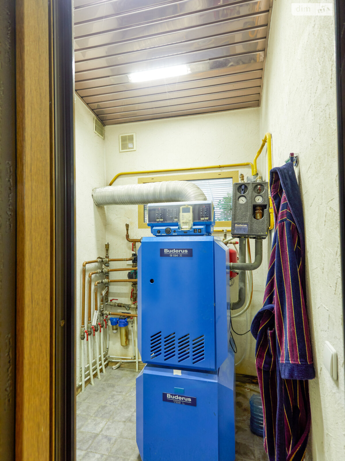 Продажа четырехкомнатной квартиры в Киеве, на спуск Андреевский 34, район Подол фото 1