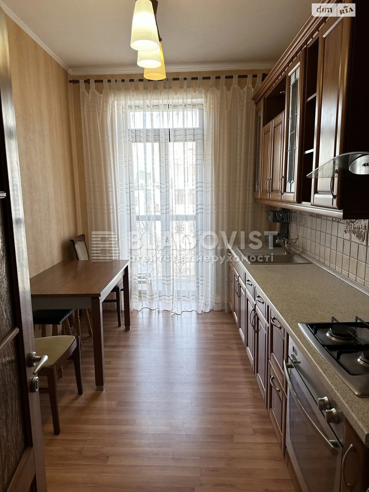 Продажа трехкомнатной квартиры в Киеве, на ул. Борисоглебская 16В, район Подол фото 1 Продажа трехкомнатной квартиры в Киеве, на ул. Борисоглебская 16В, район Подол фото 1