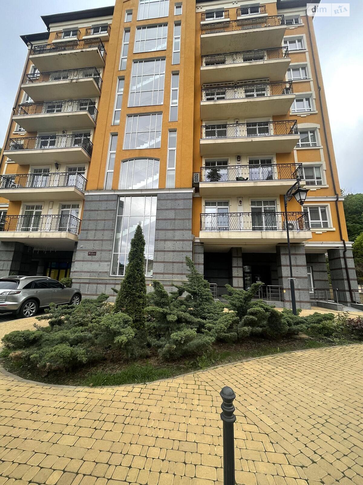 Продажа двухкомнатной квартиры в Киеве, на ул. Дегтярная 19, район Подол фото 1 Продажа двухкомнатной квартиры в Киеве, на ул. Дегтярная 19, район Подол фото 1