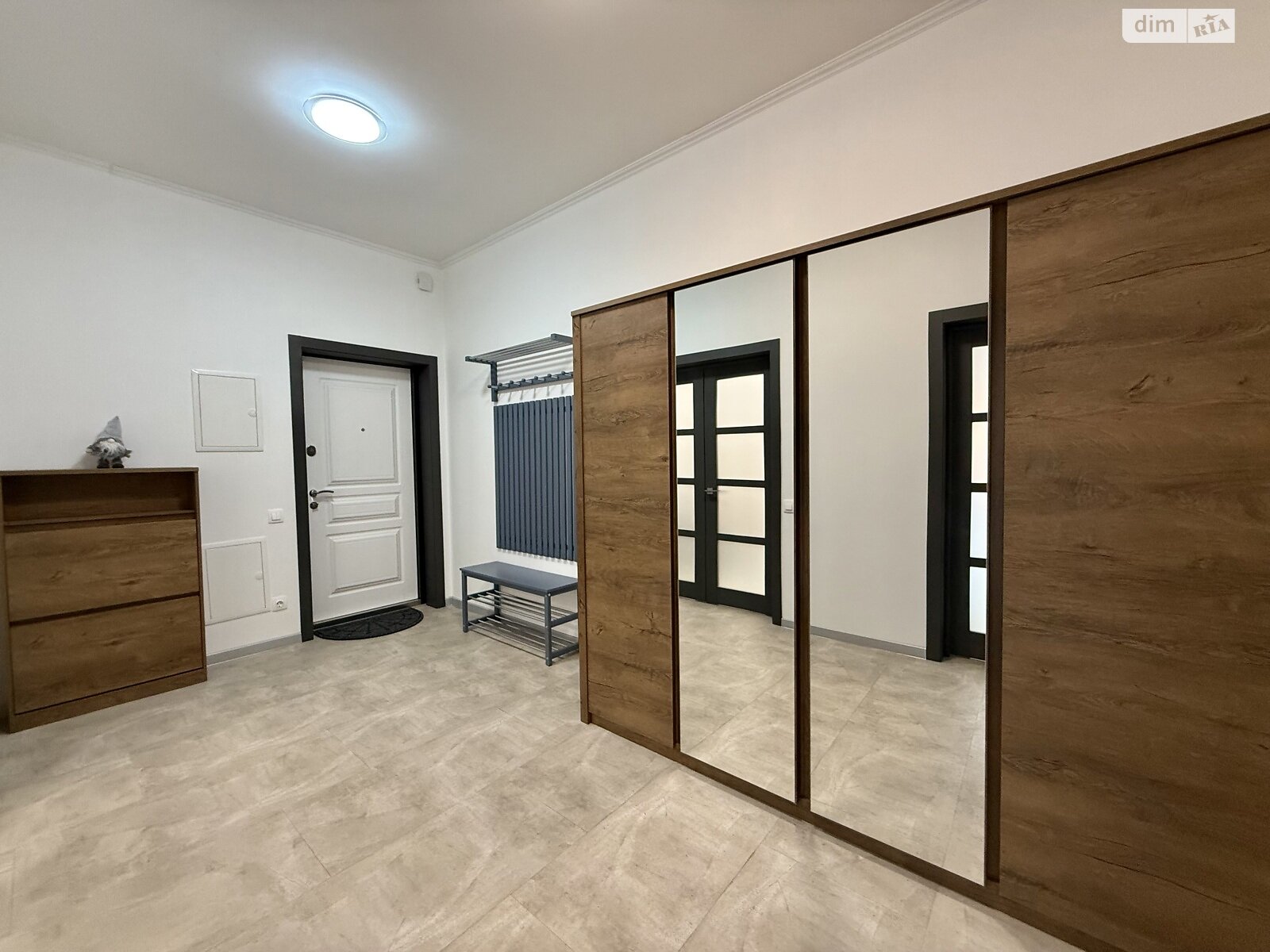 Продаж однокімнатної квартири в Києві, на вул. Дегтярна 20, район Поділ фото 1 Продаж однокімнатної квартири в Києві, на вул. Дегтярна 20, район Поділ фото 1