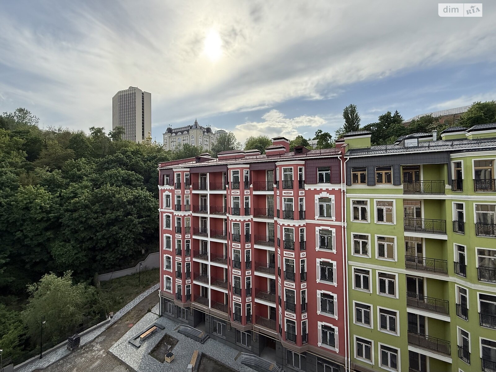Продаж однокімнатної квартири в Києві, на вул. Дегтярна 20, район Поділ фото 1 Продаж однокімнатної квартири в Києві, на вул. Дегтярна 20, район Поділ фото 1