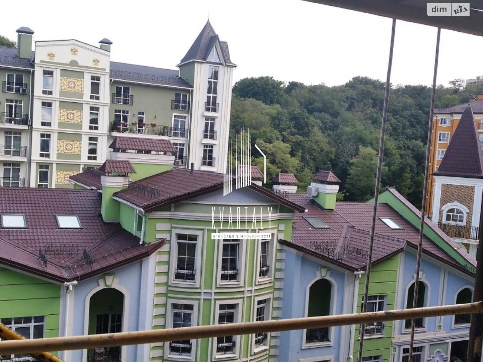 Продажа трехкомнатной квартиры в Киеве, на ул. Дегтярная 19, район Подол фото 1 Продажа трехкомнатной квартиры в Киеве, на ул. Дегтярная 19, район Подол фото 1