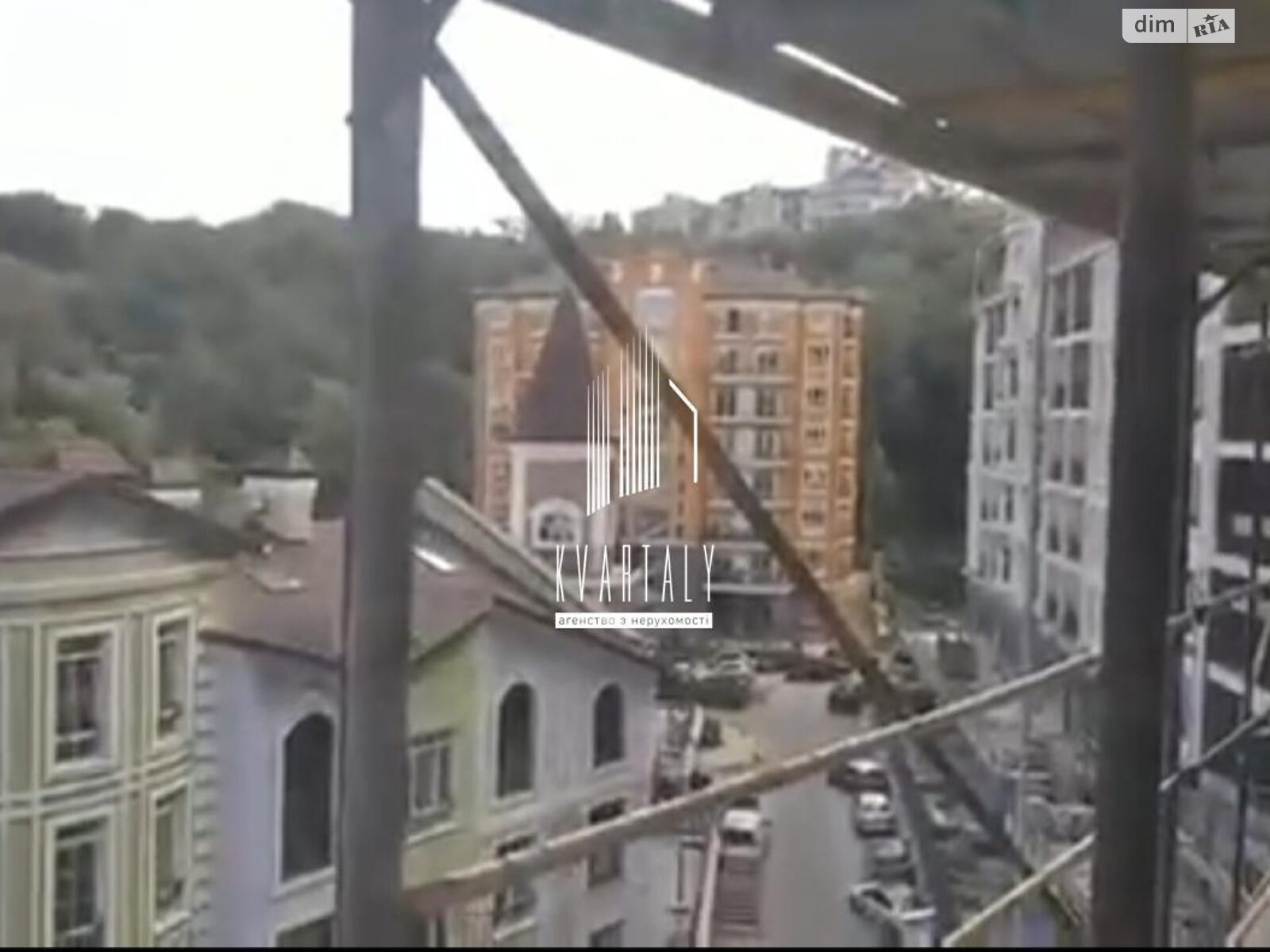 Продажа трехкомнатной квартиры в Киеве, на ул. Дегтярная 19, район Подол фото 1 Продажа трехкомнатной квартиры в Киеве, на ул. Дегтярная 19, район Подол фото 1