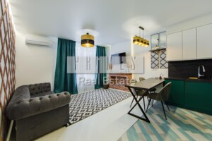 Продажа двухкомнатной квартиры в Киеве, на ул. Глубочицкая 73-77, район Подол фото 2 Продажа двухкомнатной квартиры в Киеве, на ул. Глубочицкая 73-77, район Подол фото 2