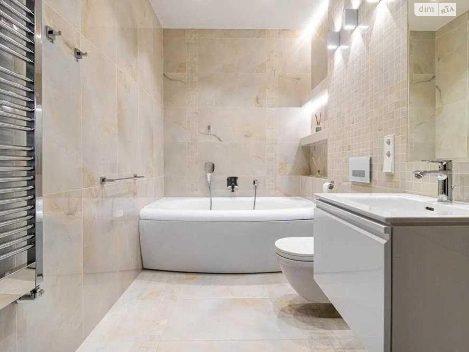 Продажа трехкомнатной квартиры в Киеве, на ул. Хорива 39-41, район Подол фото 1 Продажа трехкомнатной квартиры в Киеве, на ул. Хорива 39-41, район Подол фото 1