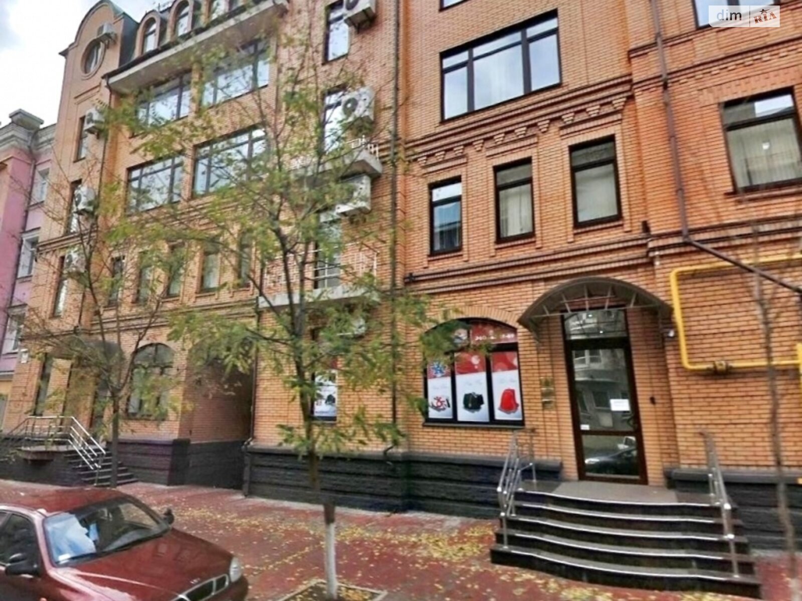 Продажа трехкомнатной квартиры в Киеве, на ул. Хорива 39-41, район Подол фото 1 Продажа трехкомнатной квартиры в Киеве, на ул. Хорива 39-41, район Подол фото 1
