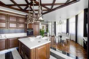 Продажа трехкомнатной квартиры в Киеве, на ул. Хорива 39-41, район Подол фото 2