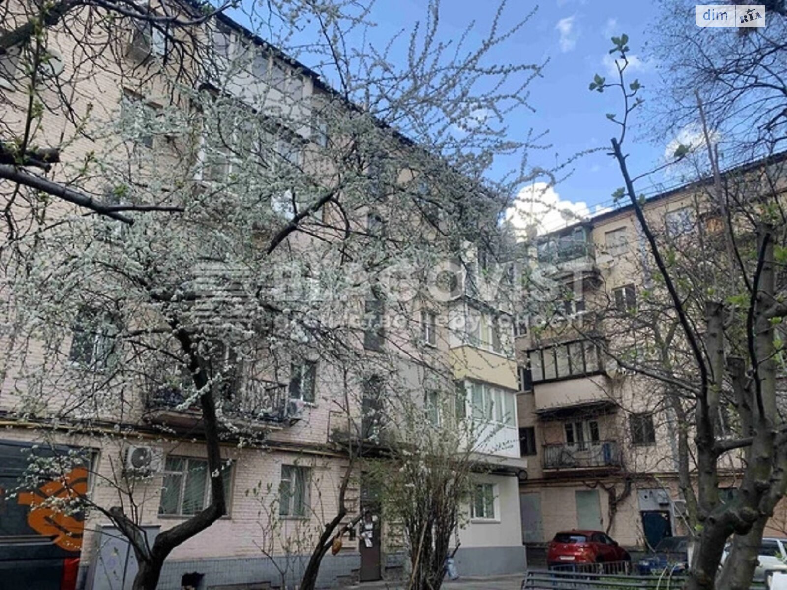 Продажа двухкомнатной квартиры в Киеве, на ул. Игоревская 16, район Подол фото 1 Продажа двухкомнатной квартиры в Киеве, на ул. Игоревская 16, район Подол фото 1