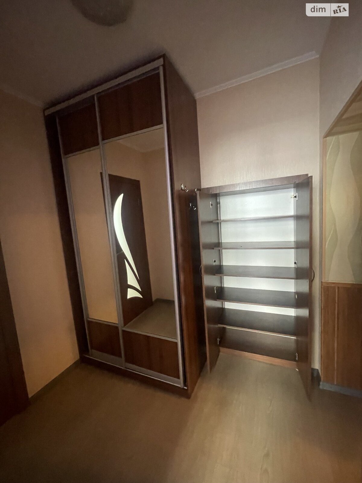 Продажа трехкомнатной квартиры в Киеве, на ул. Константиновская 21, район Подол фото 1 Продажа трехкомнатной квартиры в Киеве, на ул. Константиновская 21, район Подол фото 1