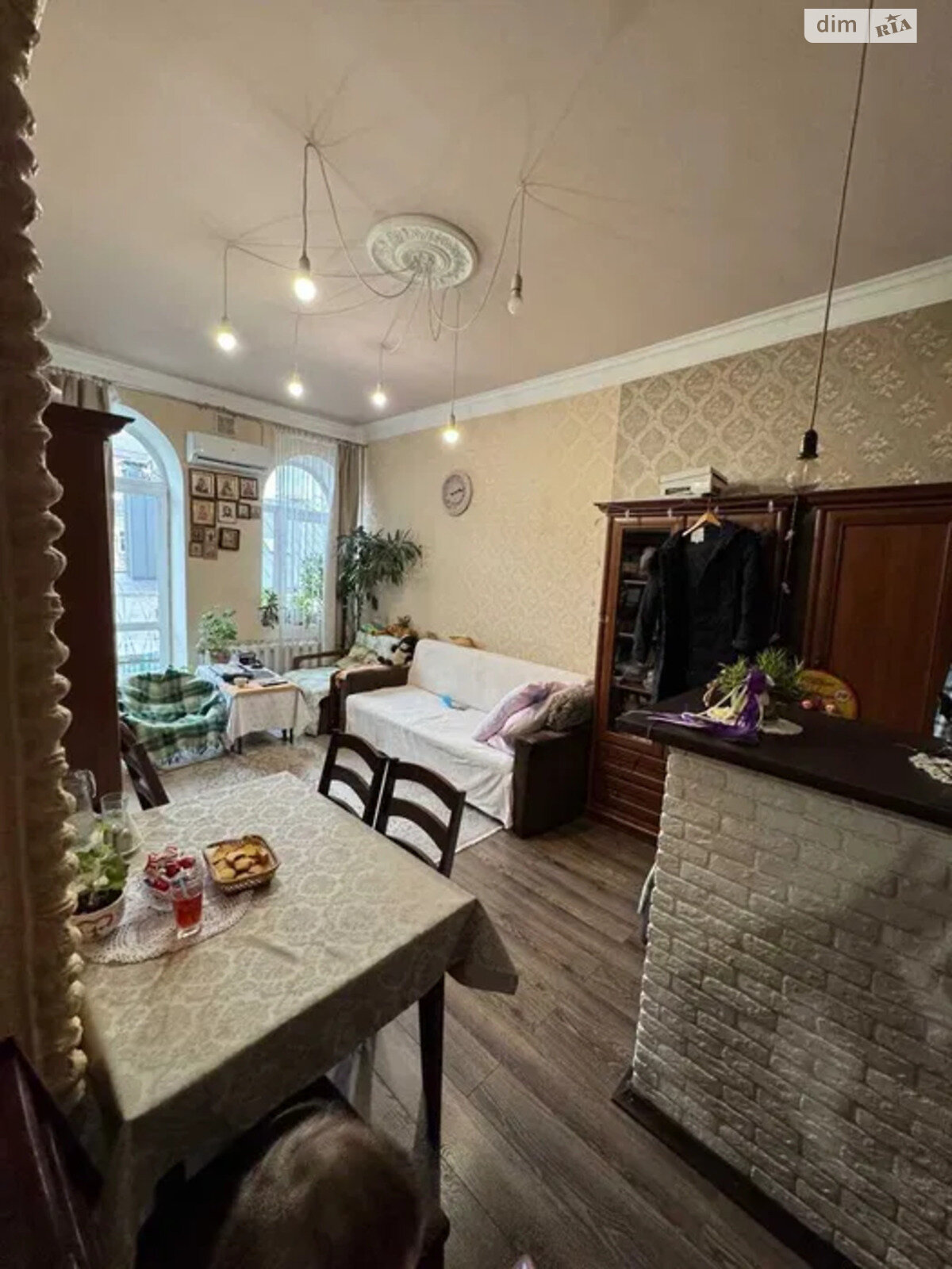 Продаж трикімнатної квартири в Києві, на вул. Межигірська 10/18, район Поділ фото 1 Продаж трикімнатної квартири в Києві, на вул. Межигірська 10/18, район Поділ фото 1
