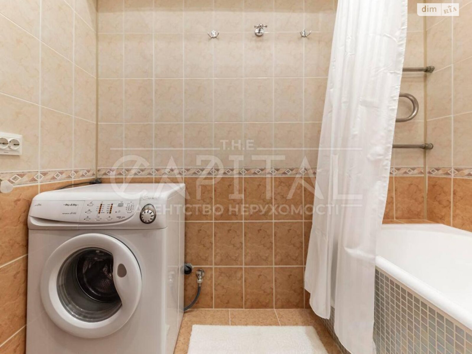 Продаж трикімнатної квартири в Києві, на вул. Межигірська 32А, район Поділ фото 1 Продаж трикімнатної квартири в Києві, на вул. Межигірська 32А, район Поділ фото 1