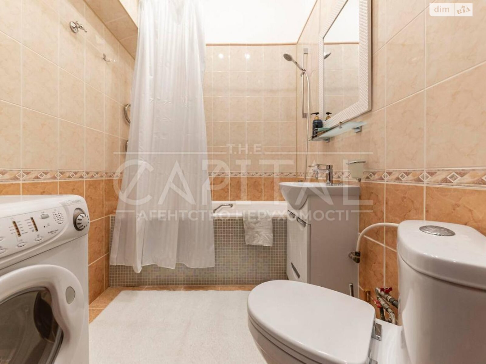 Продаж трикімнатної квартири в Києві, на вул. Межигірська 32А, район Поділ фото 1 Продаж трикімнатної квартири в Києві, на вул. Межигірська 32А, район Поділ фото 1