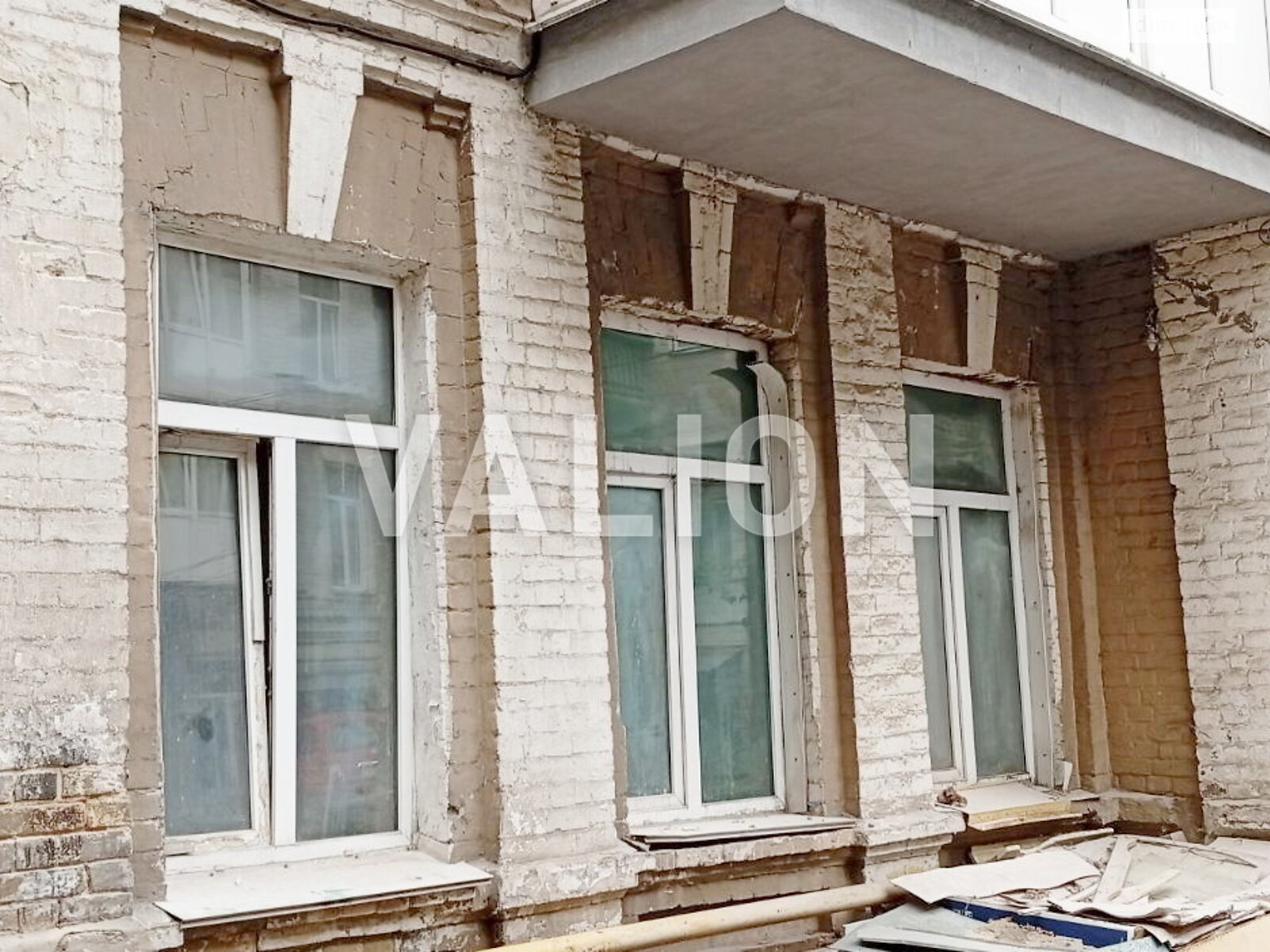 Продажа двухкомнатной квартиры в Киеве, на ул. Межигорская 32, район Подол фото 1 Продажа двухкомнатной квартиры в Киеве, на ул. Межигорская 32, район Подол фото 1
