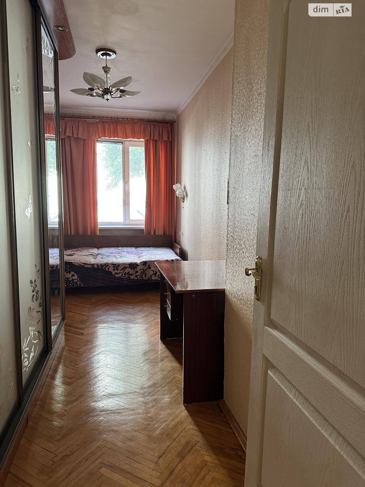 Продаж двокімнатної квартири в Києві, на вул. Набережно-Хрещатицька 33, район Поділ фото 1 Продаж двокімнатної квартири в Києві, на вул. Набережно-Хрещатицька 33, район Поділ фото 1