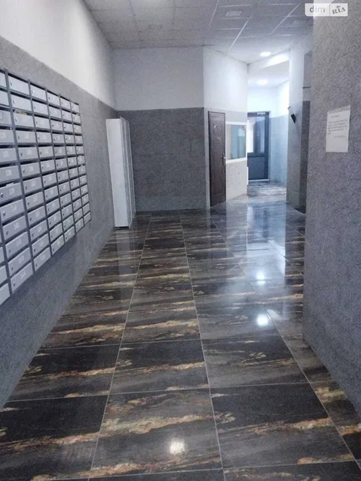 Продаж трикімнатної квартири в Києві, на вул. Нижній Вал 27-29, район Поділ фото 1 Продаж трикімнатної квартири в Києві, на вул. Нижній Вал 27-29, район Поділ фото 1
