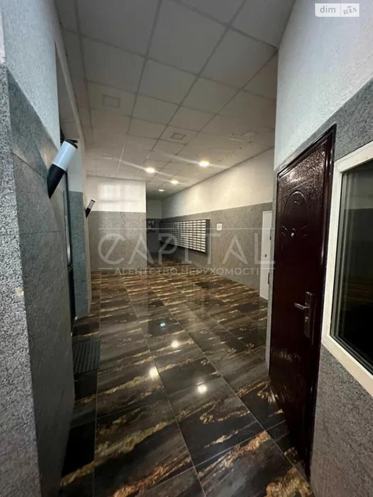 Продаж однокімнатної квартири в Києві, на вул. Нижній Вал 27-29, район Поділ фото 1 Продаж однокімнатної квартири в Києві, на вул. Нижній Вал 27-29, район Поділ фото 1