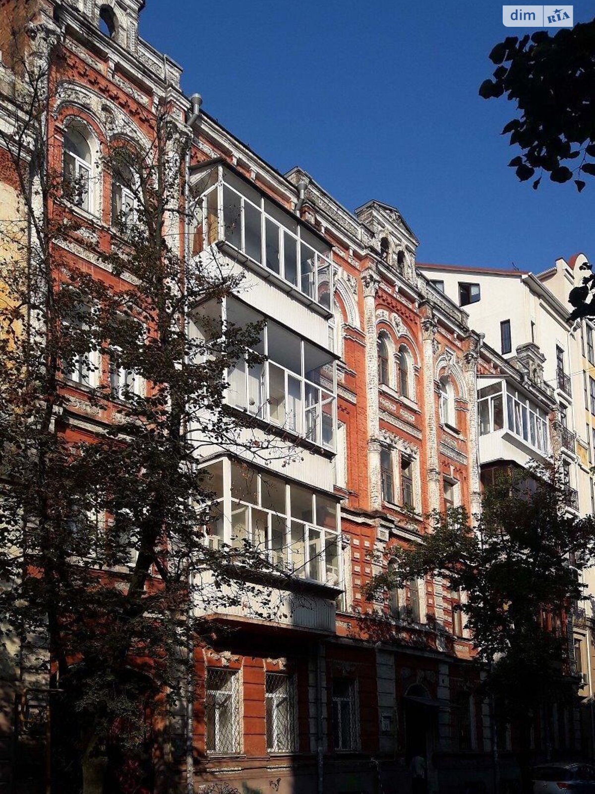 Продаж трикімнатної квартири в Києві, на вул. Волоська 37А, район Поділ фото 1
