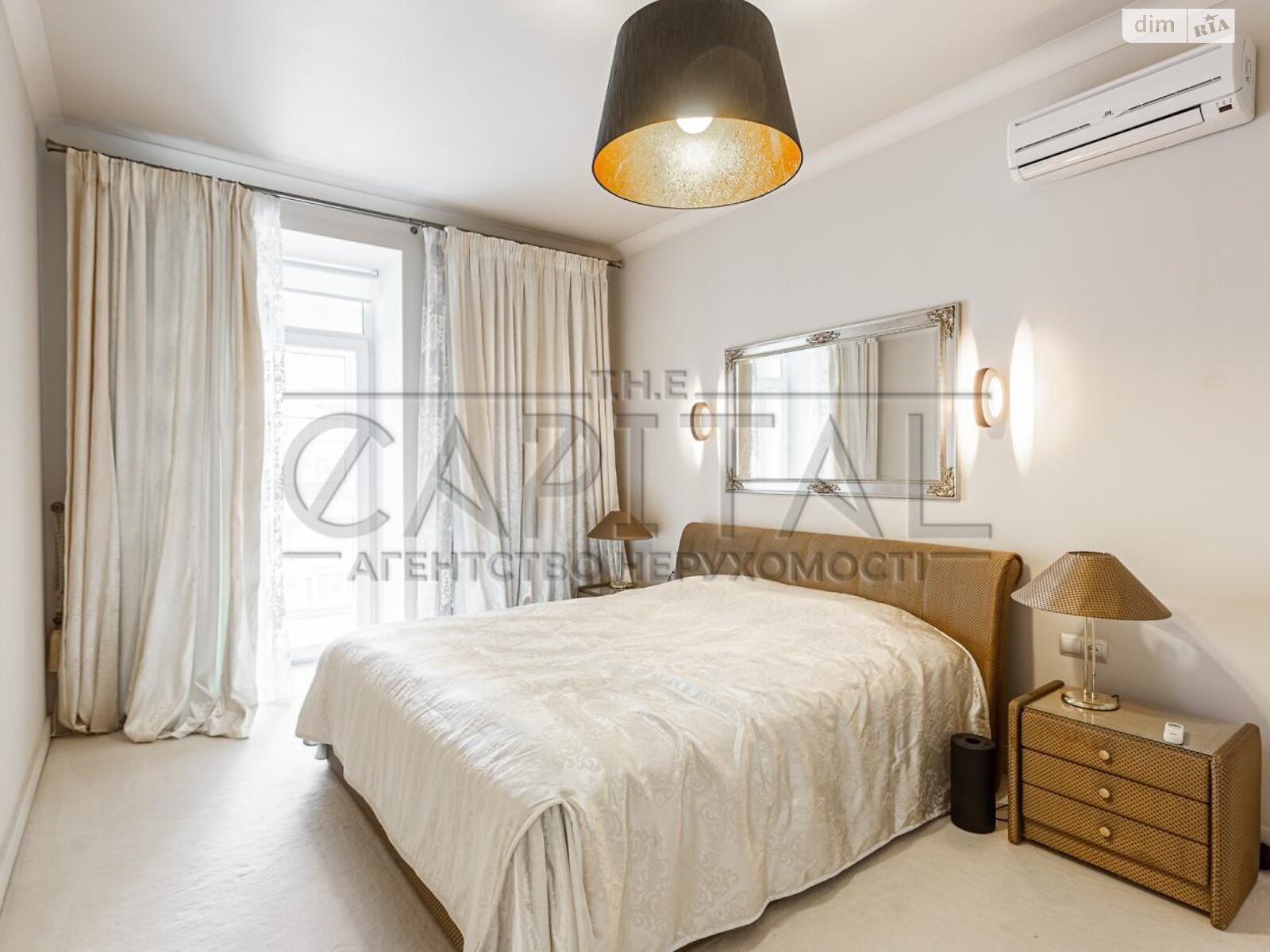 двоповерховий будинок з гаражем, 35 кв. м, цегла. Продаж у Видрові Доли фото 1 двоповерховий будинок з гаражем, 35 кв. м, цегла. Продаж у Видрові Доли фото 1