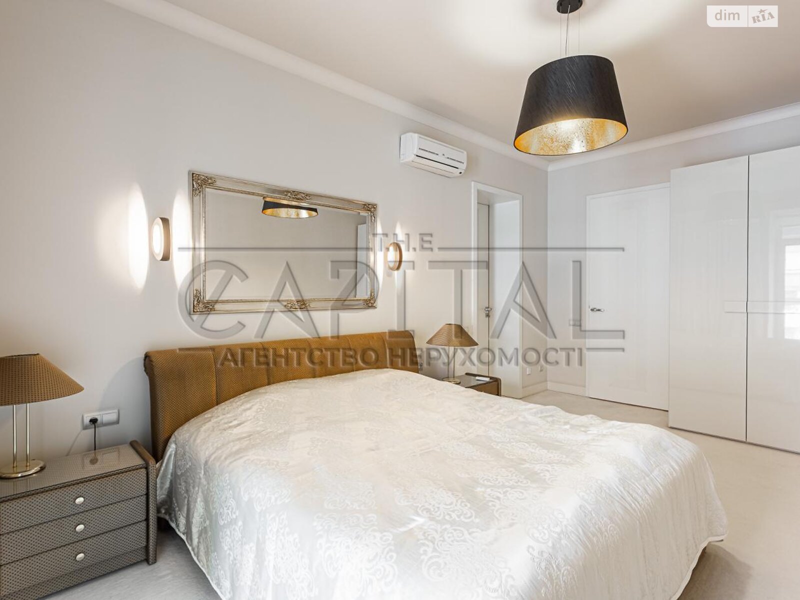 двоповерховий будинок з гаражем, 35 кв. м, цегла. Продаж у Видрові Доли фото 1 двоповерховий будинок з гаражем, 35 кв. м, цегла. Продаж у Видрові Доли фото 1
