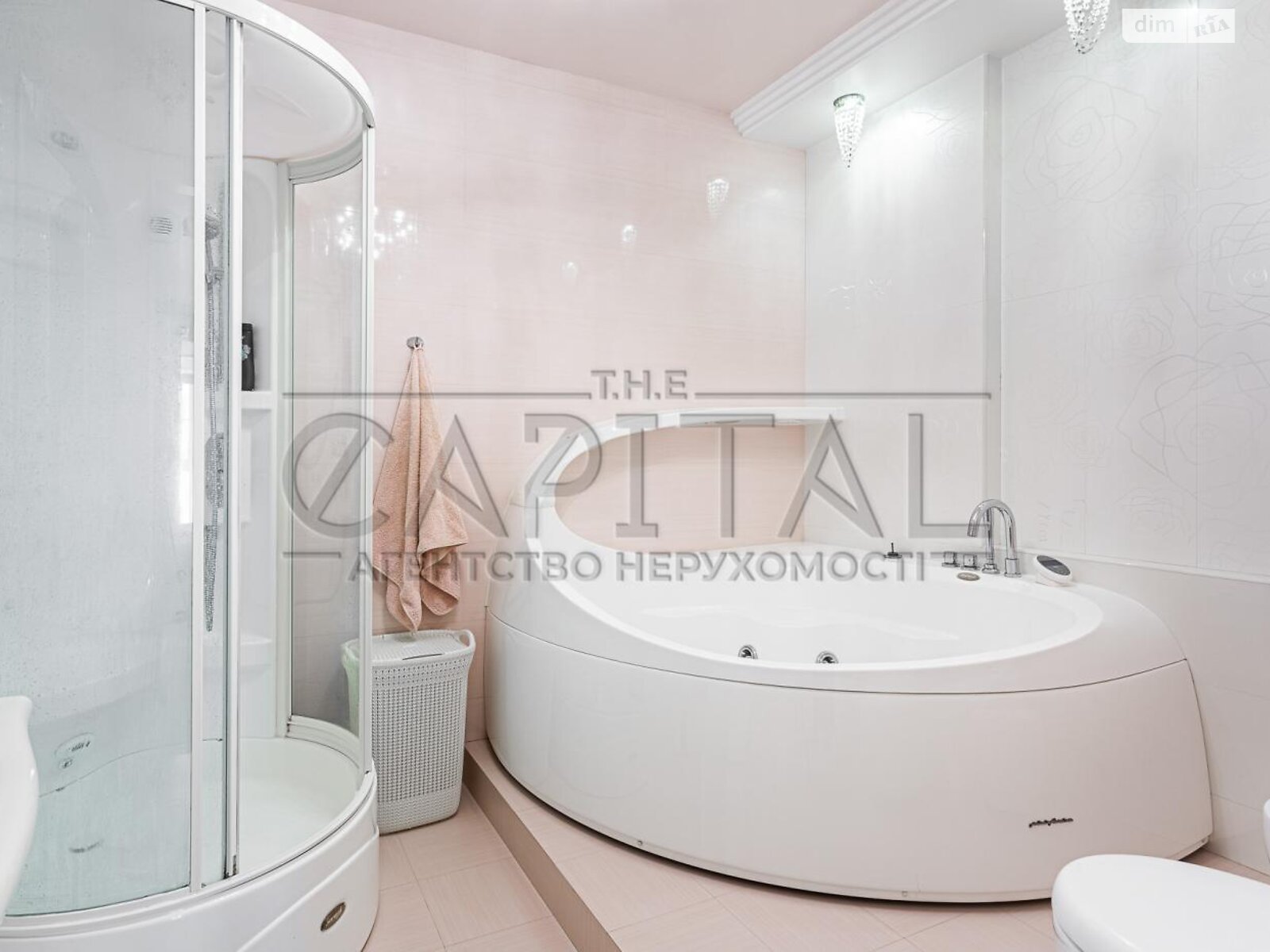 двоповерховий будинок з гаражем, 35 кв. м, цегла. Продаж у Видрові Доли фото 1 двоповерховий будинок з гаражем, 35 кв. м, цегла. Продаж у Видрові Доли фото 1