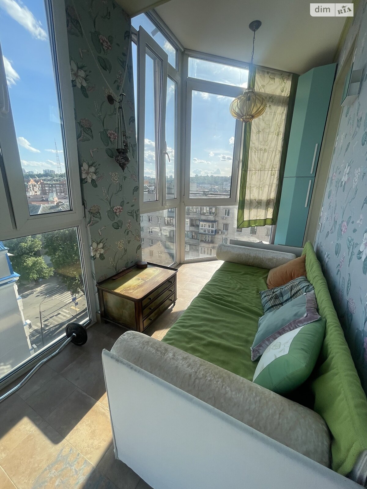 Продажа четырехкомнатной квартиры в Киеве, на ул. Почайнинская 70, район Подол фото 1 Продажа четырехкомнатной квартиры в Киеве, на ул. Почайнинская 70, район Подол фото 1