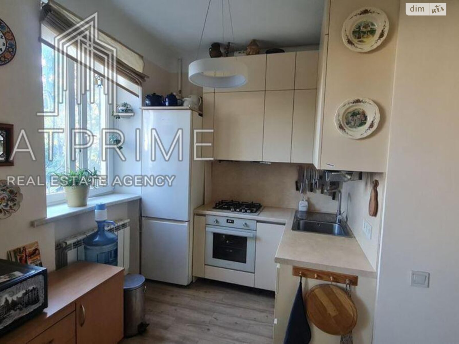 Продаж двокімнатної квартири в Києві, на пров. Покровський 8, район Поділ фото 1 Продаж двокімнатної квартири в Києві, на пров. Покровський 8, район Поділ фото 1