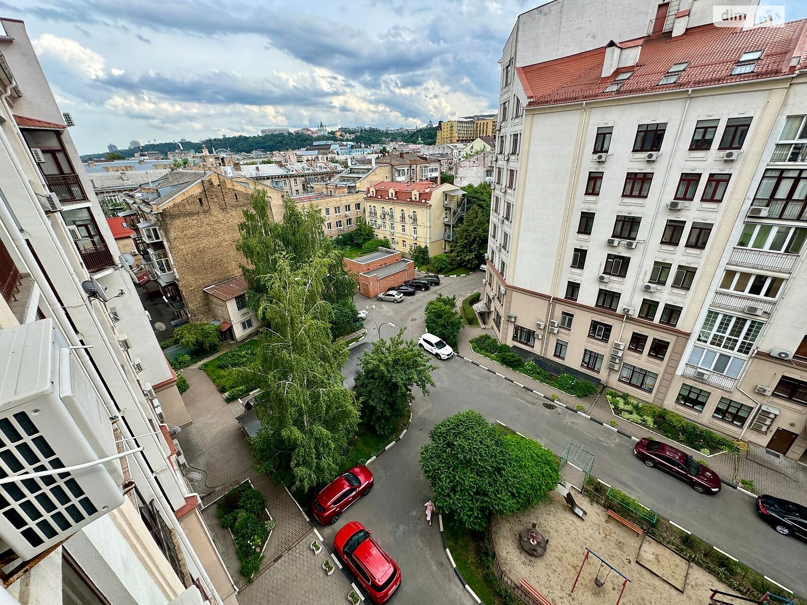 Продаж двокімнатної квартири в Києві, на вул. Щекавицька 30/39, район Поділ фото 1 Продаж двокімнатної квартири в Києві, на вул. Щекавицька 30/39, район Поділ фото 1