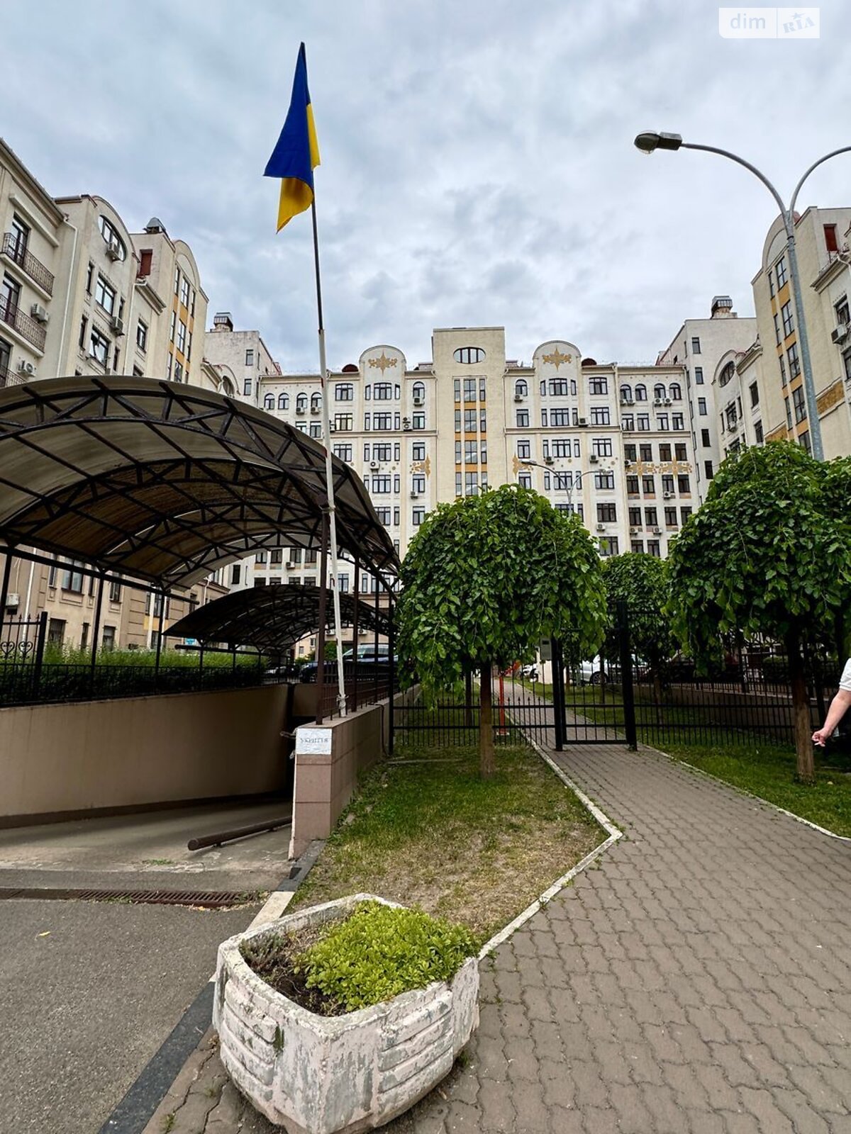 Продаж двокімнатної квартири в Києві, на вул. Щекавицька 30/39, район Поділ фото 1 Продаж двокімнатної квартири в Києві, на вул. Щекавицька 30/39, район Поділ фото 1
