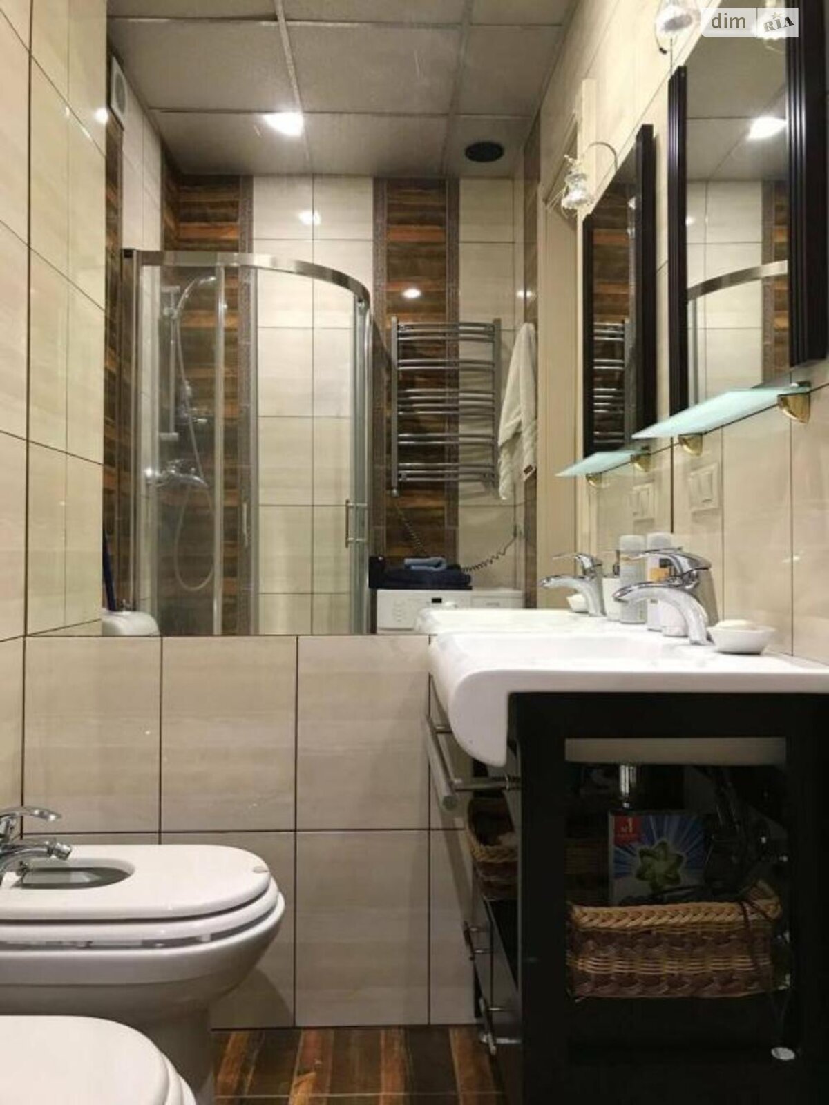 Продажа двухкомнатной квартиры в Киеве, на ул. Щекавицкая 37/48, район Подол фото 1 Продажа двухкомнатной квартиры в Киеве, на ул. Щекавицкая 37/48, район Подол фото 1