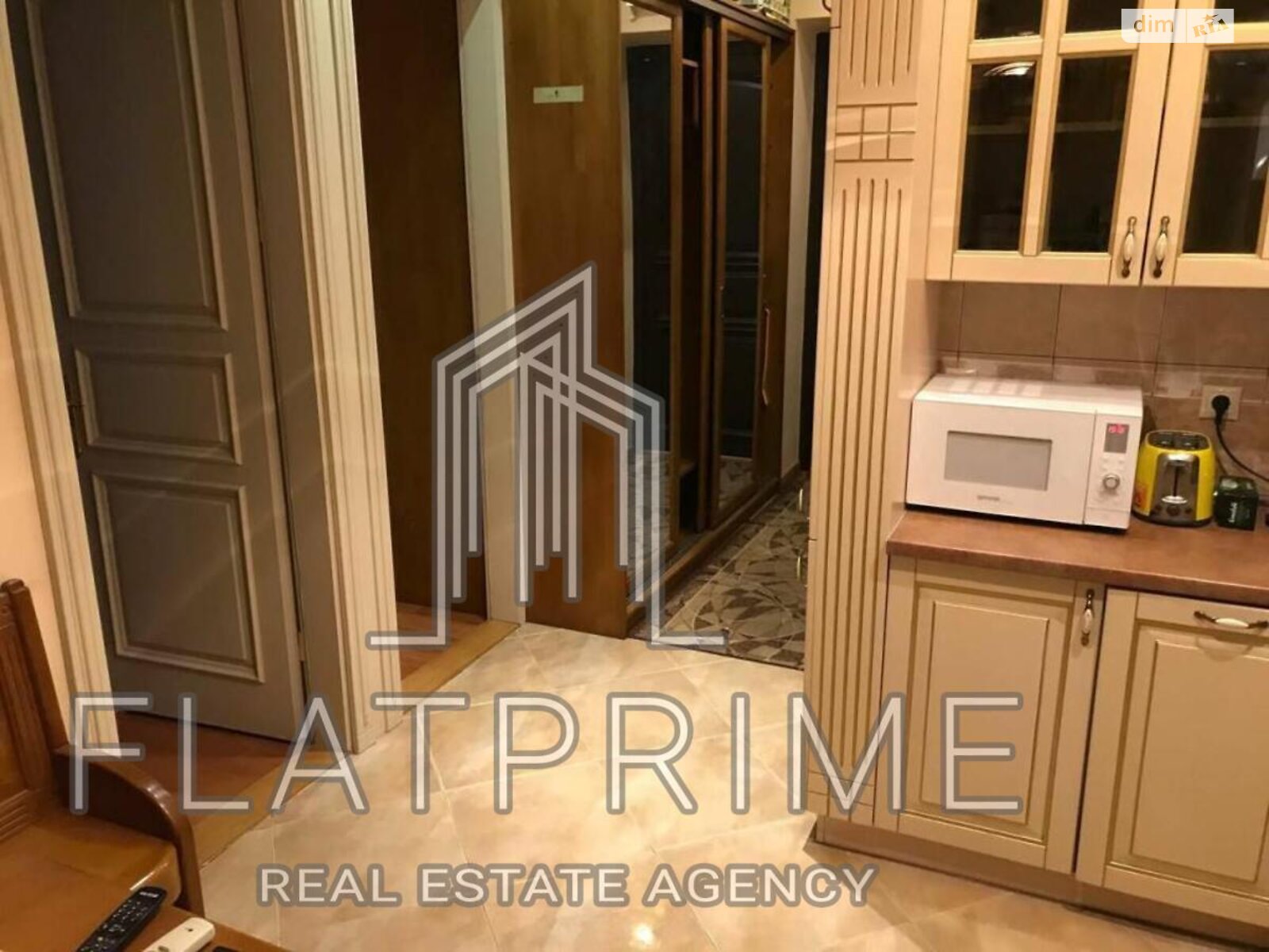 Продаж двокімнатної квартири в Києві, на вул. Щекавицька 37/48, район Поділ фото 1 Продаж двокімнатної квартири в Києві, на вул. Щекавицька 37/48, район Поділ фото 1