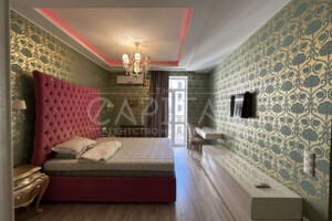 Продажа четырехкомнатной квартиры в Киеве, на ул. Щекавицкая 30/39, район Подол фото 2