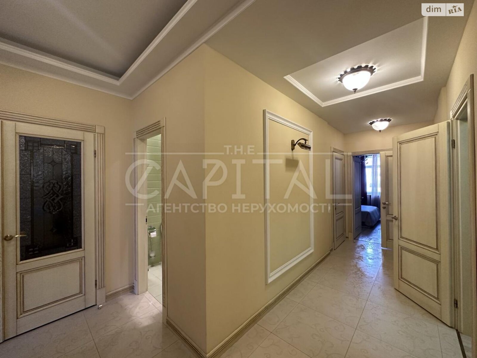 Продажа четырехкомнатной квартиры в Киеве, на ул. Щекавицкая 30/39, район Подол фото 1