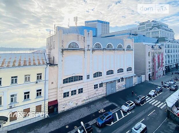 Продажа трехкомнатной квартиры в Киеве, на ул. Спасская 35 район Подольский фото 1 Продажа трехкомнатной квартиры в Киеве, на ул. Спасская 35 район Подольский фото 1