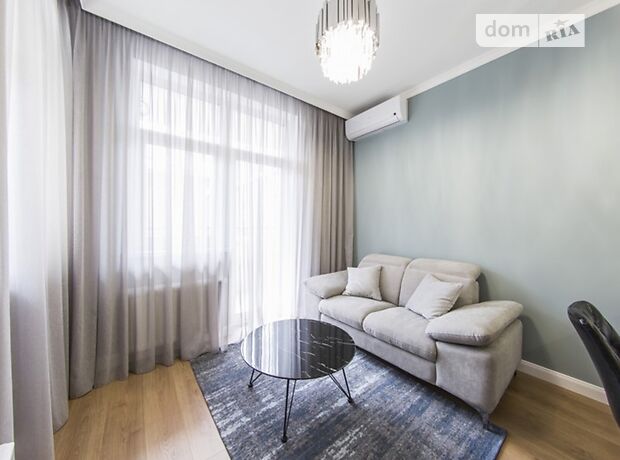 Продажа двухкомнатной квартиры в Киеве, на ул. Спасская 35 район Подол фото 1 Продажа двухкомнатной квартиры в Киеве, на ул. Спасская 35 район Подол фото 1