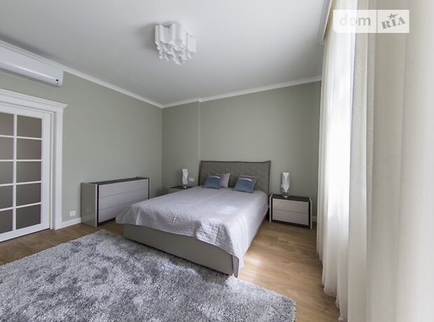 Продажа двухкомнатной квартиры в Киеве, на ул. Спасская 35 район Подол фото 1 Продажа двухкомнатной квартиры в Киеве, на ул. Спасская 35 район Подол фото 1