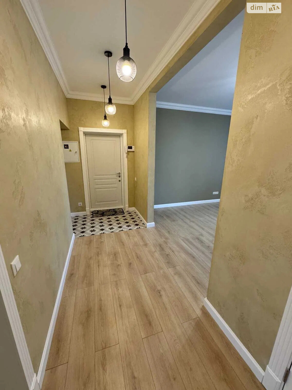 Продажа двухкомнатной квартиры в Киеве, на ул. Верхний Вал 44, район Подол фото 1