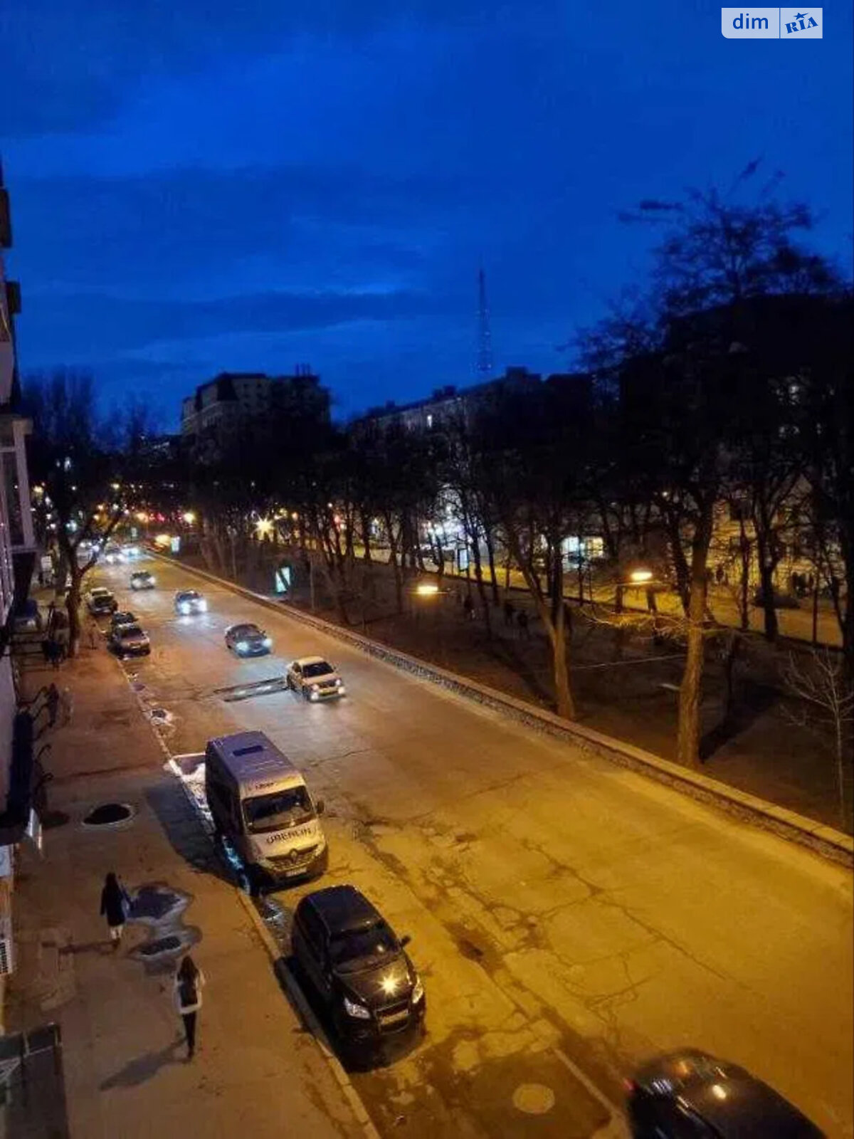 Продажа двухкомнатной квартиры в Киеве, на ул. Верхний Вал 44, район Подол фото 1