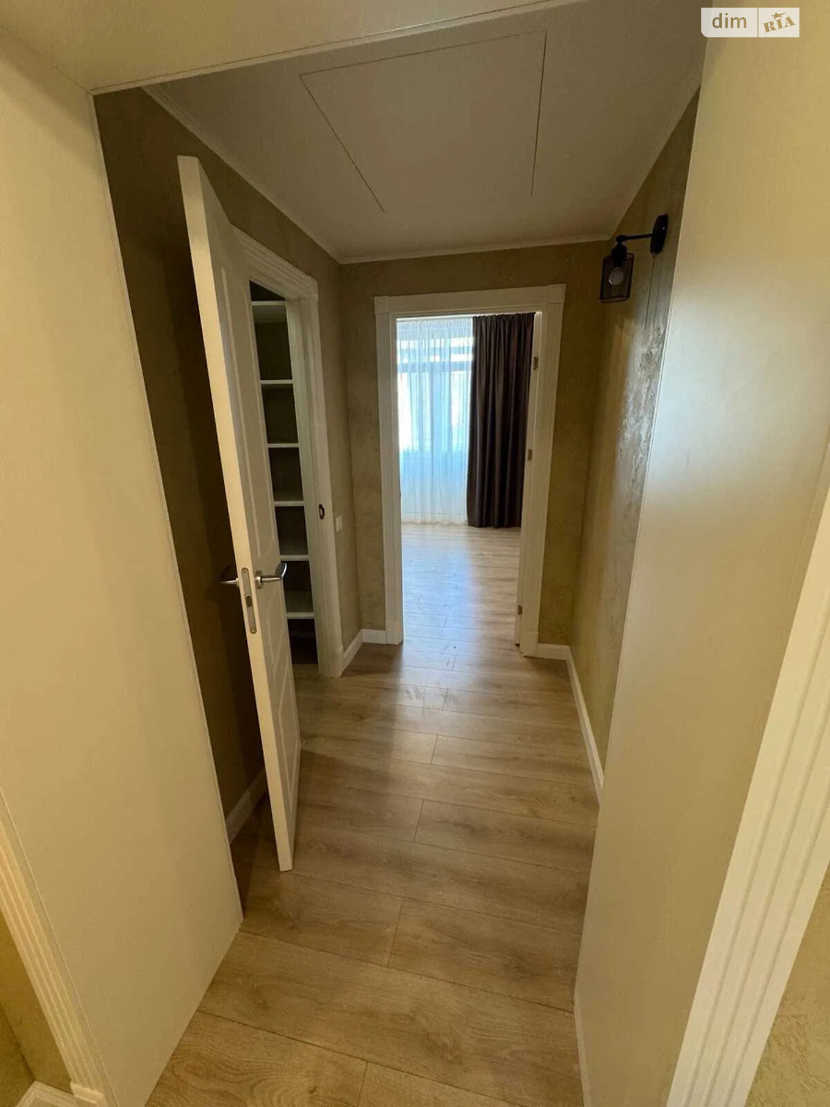 Продажа двухкомнатной квартиры в Киеве, на ул. Верхний Вал 44, район Подол фото 1