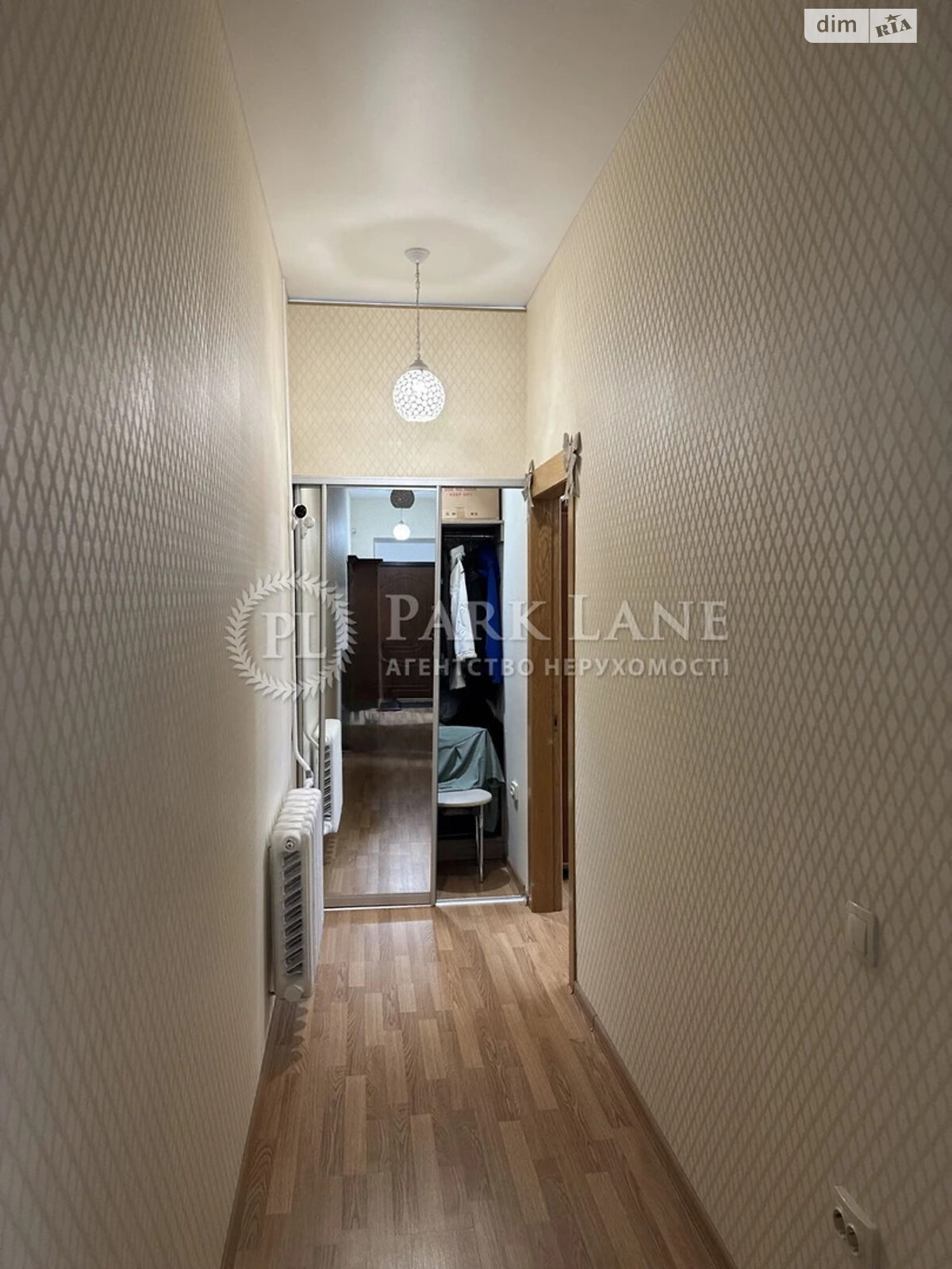 Продажа двухкомнатной квартиры в Киеве, на ул. Верхний Вал 50, район Подол фото 1