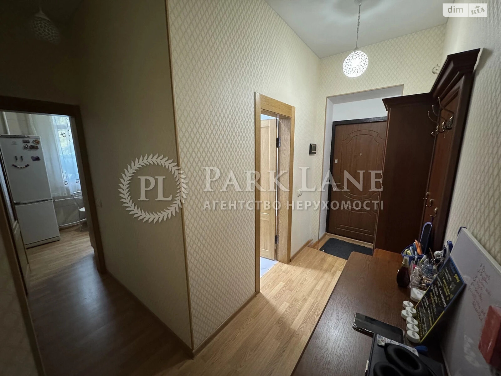 Продажа двухкомнатной квартиры в Киеве, на ул. Верхний Вал 50, район Подол фото 1