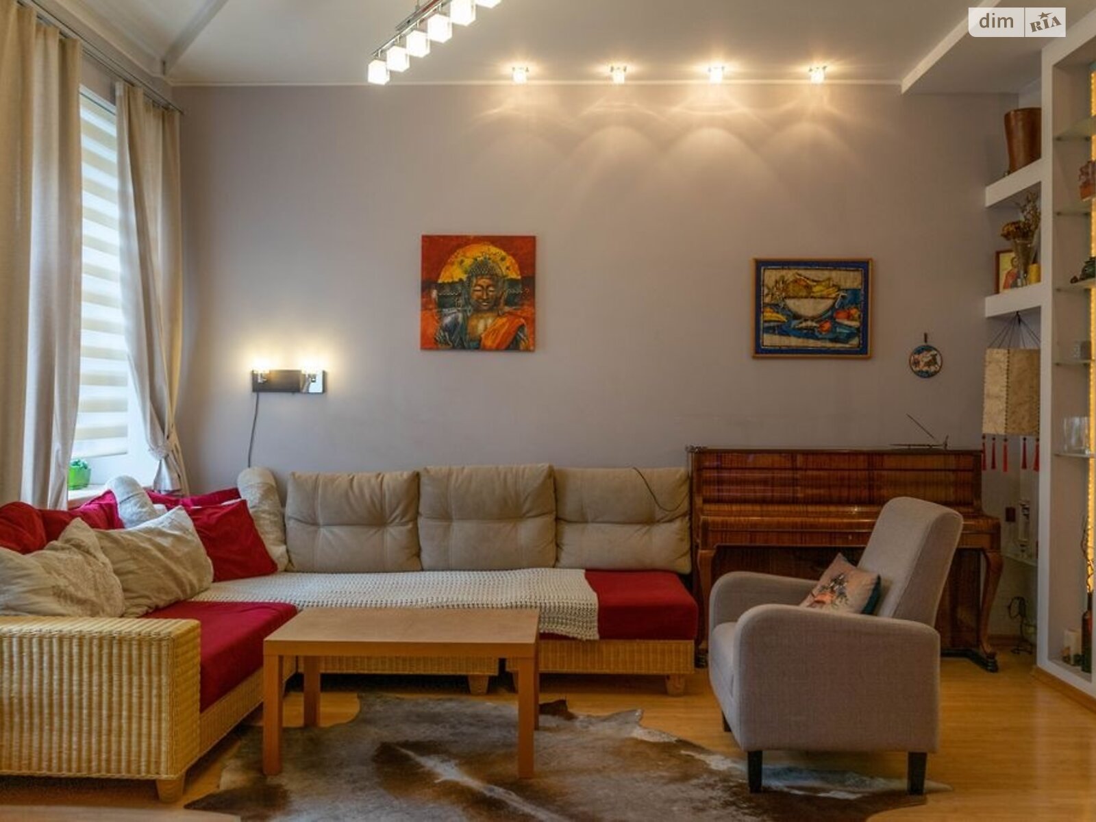 Продажа четырехкомнатной квартиры в Киеве, на ул. Волошская 24, район Подол фото 1 Продажа четырехкомнатной квартиры в Киеве, на ул. Волошская 24, район Подол фото 1