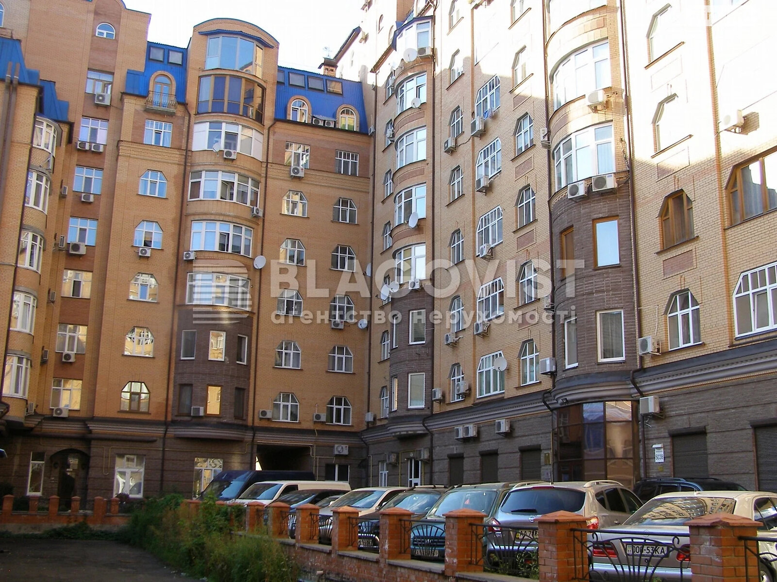 Продаж однокімнатної квартири в Києві, на вул. Волоська 50/38, район Поділ фото 1 Продаж однокімнатної квартири в Києві, на вул. Волоська 50/38, район Поділ фото 1