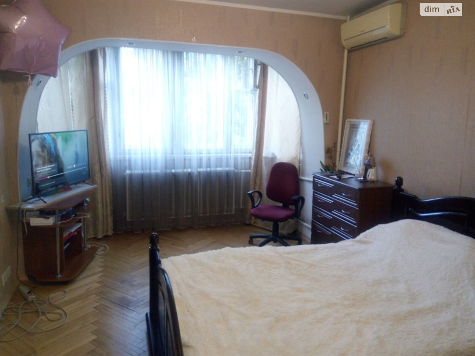 Продаж однокімнатної квартири в Києві, на вул. Волоська 32/34, район Поділ фото 1 Продаж однокімнатної квартири в Києві, на вул. Волоська 32/34, район Поділ фото 1