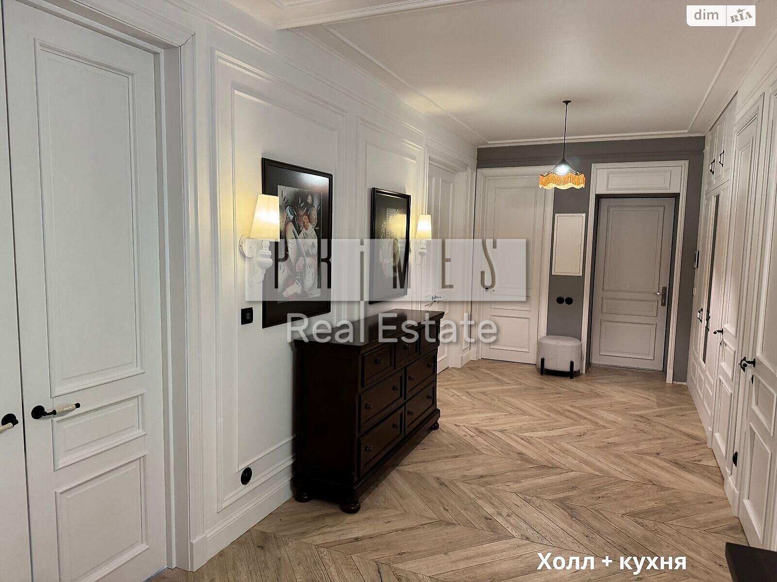 Продажа трехкомнатной квартиры в Киеве, на ул. Воздвиженская 9-19, район Подол фото 1 Продажа трехкомнатной квартиры в Киеве, на ул. Воздвиженская 9-19, район Подол фото 1
